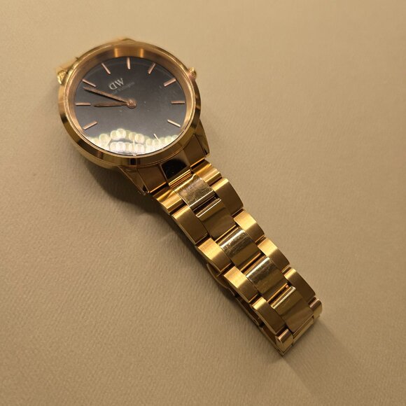 Daniel Wellington Iconic Link Watch Unisex Boyfriend Oversized Watch Rose Gold main image 12